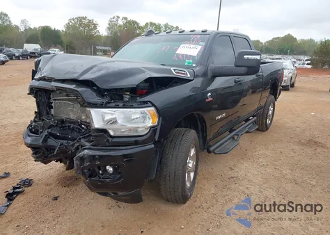 2024 Ram 2500 Big Horn 4X4 6'4 Box z USA, uszkodzony, nr VIN 3C6UR5DL5RG197515